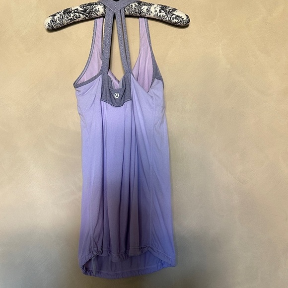 lululemon lilac power technique Tank Top size 6 - Picture 3 of 5